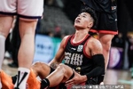 媒体人：要让贺希宁发挥就得用双小外 球队常规赛没能打磨阵地战